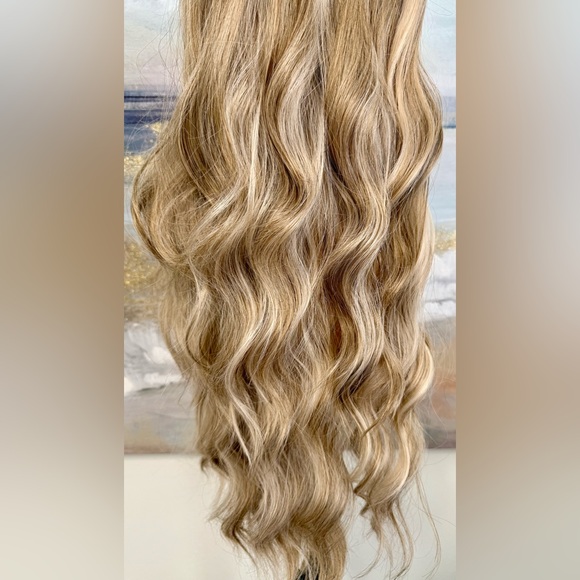 HAIR, 25” Long Wavy Layers, Center Part Bangs Ombre Med Brown/Blonde - Picture 4 of 16